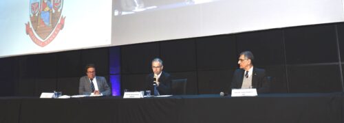 Reitores da USP, Unicamp e Unesp durante celebração dos 30 anos da autonomia. Crédito: ASCOM/Antonio Scarpinetti
