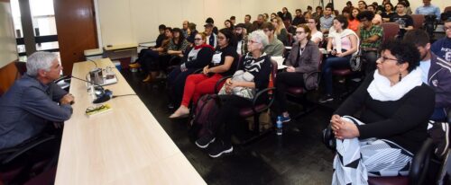 Escritor Reinaldo Moraes participou das atividades do Programa “Hilda Hilst” do Artista Residente